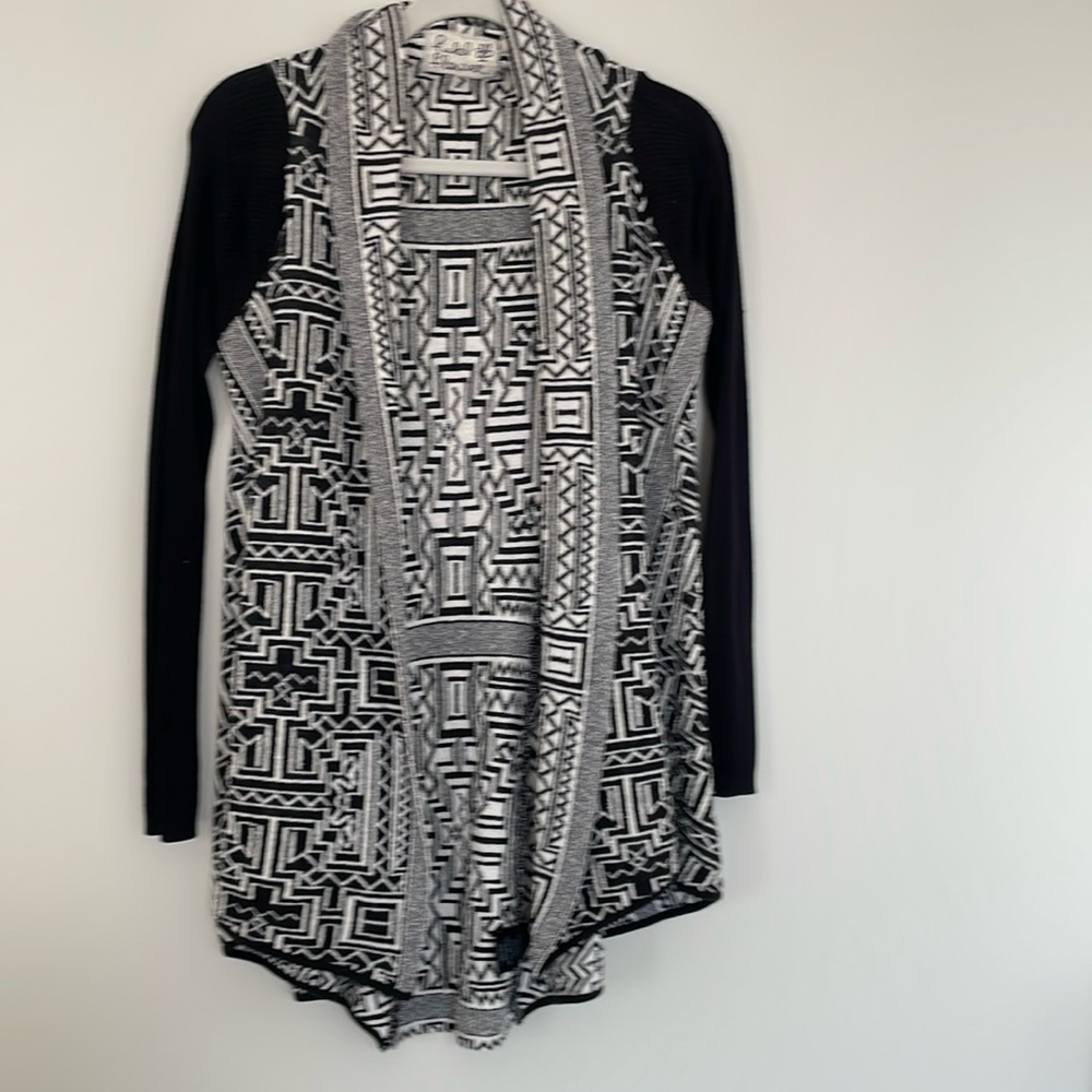Field & Flower black and white cardigan